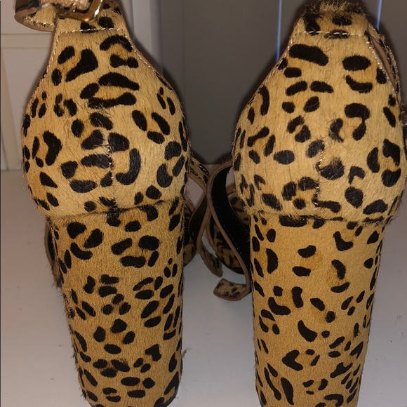 Steven madden cheetah print chunk heels - Picture 1 of 4